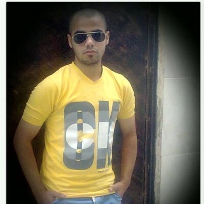 ‏‏اسم هو امجد من حمص ادرس جامعة # تغريدات  عن  مشاعر الظلم   حماة