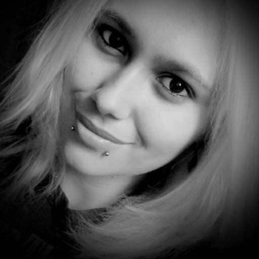 MaxLunatic's profile picture. 