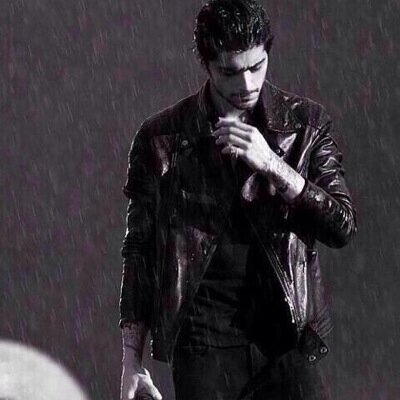 Free follow because you're cool and i love you and your sunshine will follow you soon as well.