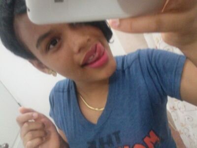 Siempre Ay Que AmAr ParA Que Te Amen, PerOo NuncA Dejes Que Abucen De La ConfianzA Capichh †.†