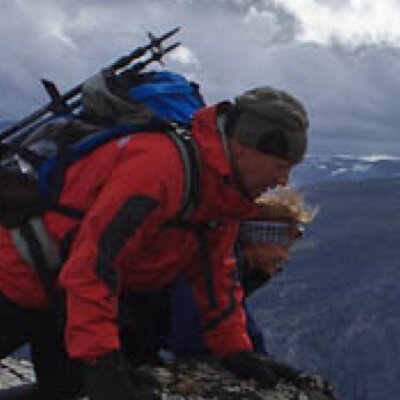 climbing, always climbing. and making modules with node.js. Alum: Google, Nokia.