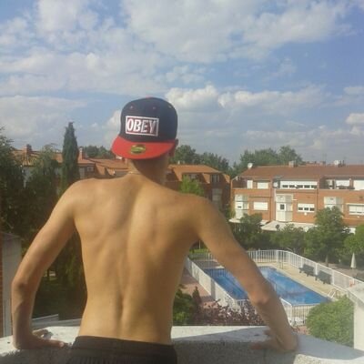 Garzon_5's profile picture. La mia familia, el mio amore, el mio sangre.