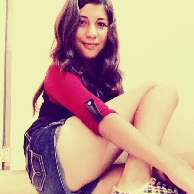 Profile Picture of Daniela Nicole (@04Blocker) on Twitter