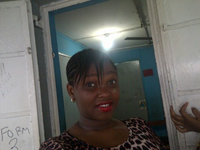 The female weezy,singaholic,jovial,shylon tho...love ma life,ain't ready to give it up for any muh'fuckin' thing or person :p...#Team Jenavi ♥ 2a592d44