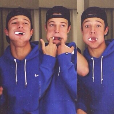 FREE FOLLOW FROM @ hayes4dayzz_  . GO FOLLOW!!!