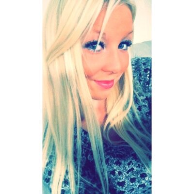 Malinirene93's profile picture. 