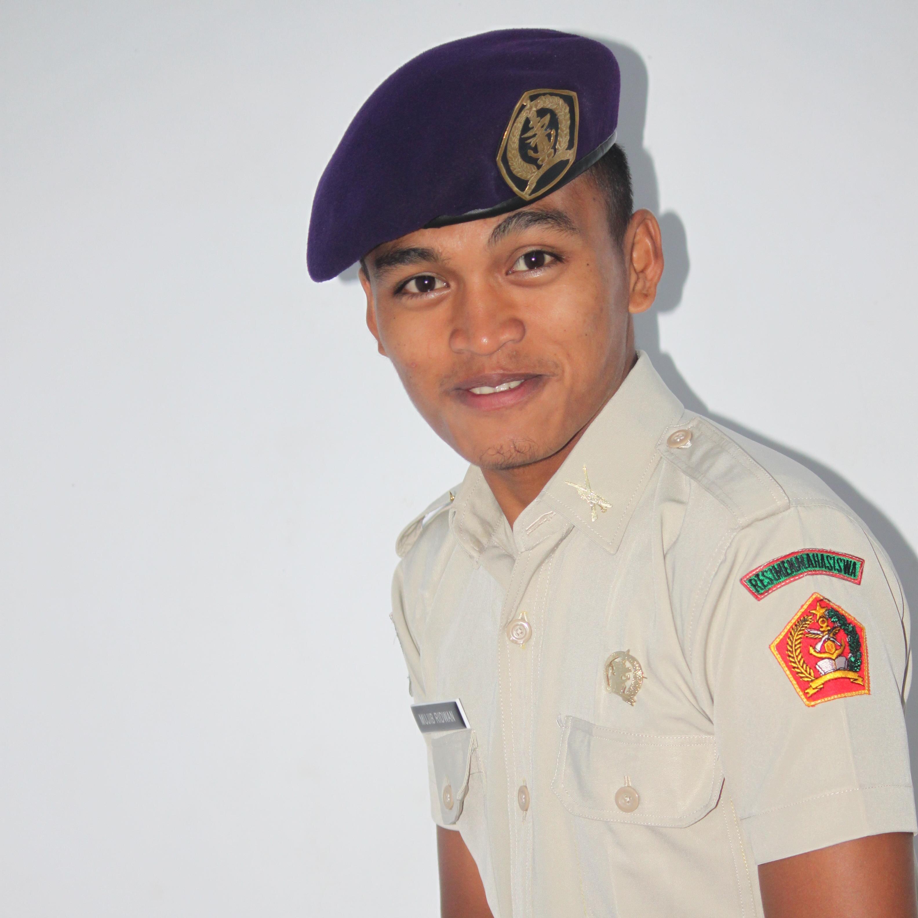 Ridwanae1's profile picture. Ingin Menjadi orang yang lebih pinter dari paling pinter