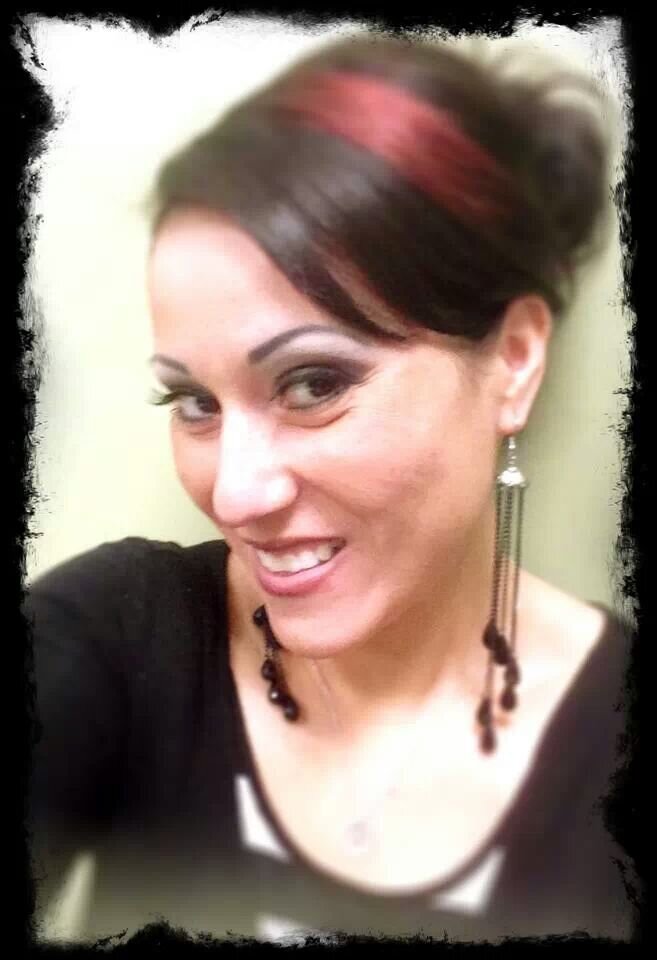 Fearlesswraps's profile picture. Hello and thanks for following me. If you are in search of an amazing product that will tone, tighten and firm your skin. You came to the right twitter.It works