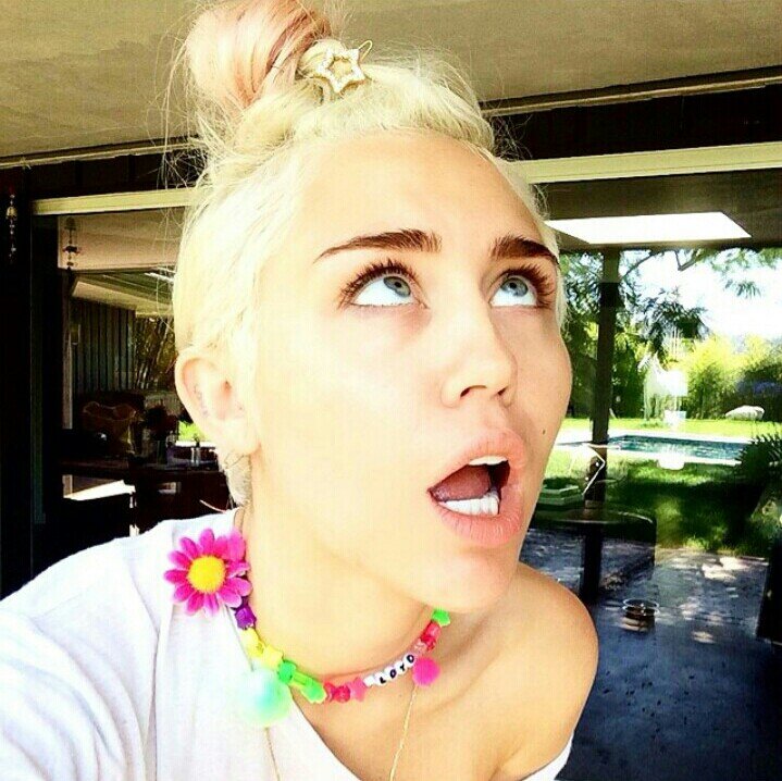 miley wrecked me on 2/27/14