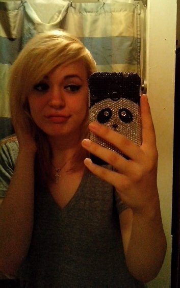 345Haleybear's profile picture. i love metal music ,anime, jrock/jpop, adventure time,slipknot, video games,indie games i speak Japanese, German and English!...... i follow back :3