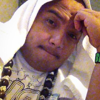 Show me how REAL yu can be and ill match yu up!!!! Follow me and ill follow bak.... CHAMORRO BORN&RAISED!!!! Philippians 4:13 STAY POSITIVE!!!