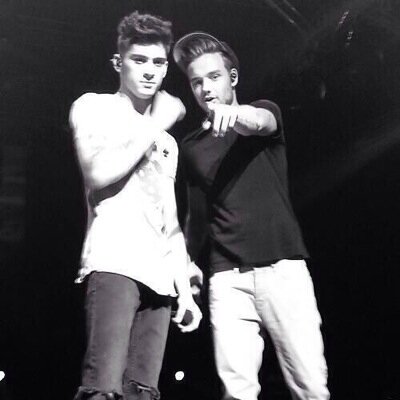 FOLLOW @Niallipstik AND RT THE LINK IN MY BIO