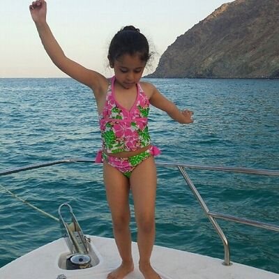 من دره صنعها زايدنا الشهم الأمارات♥ adore five in one
