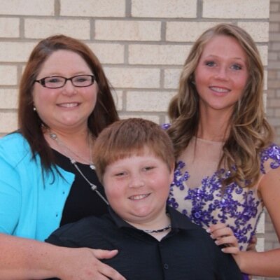 JulieDWren's profile picture. 