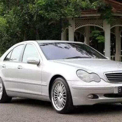 AgeraDeni's profile picture. 