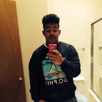 Varisty Football LineBacker #9: I follow back: I'm Funny as hell Taken❤️5/24/14 |SCHS|