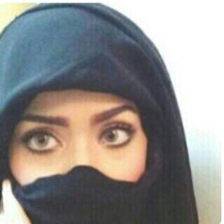 عشرينيه و ام ل أجمل طفل و زوجه شاعر جعلني ملهمه قصائده ~
