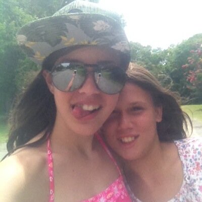 IdgasBethanie's profile picture. i don't need to be dealing with you peasants.