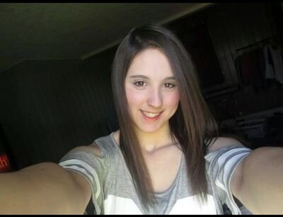 Hey,I'm a 14 year old singer on YouTube. I will be posting links to my new videos. Follow me! YouTube: http://t.co/l9rFitIhpa :