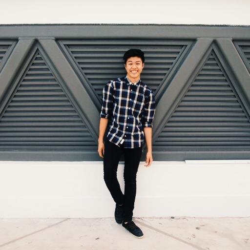 Live to be happy, Be happy to live
Insta: Kqthelongtofu Youtube: http://t.co/wa9ezdVRj6                                       
A creature of habit