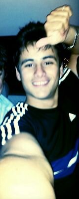 Derecho-UCA. Pseudomúsico. Soñador. Eso..