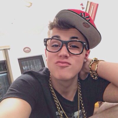 Se acha malandrão só porque fumou um beck? Papum #pisafofo