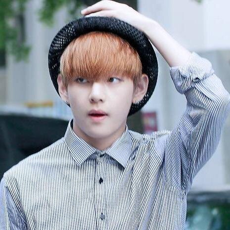 Sukma Melati Ningrum  I ❤ BTS  I  ❤      (っ˘з˘)っ Taehyung. 7DF2C798