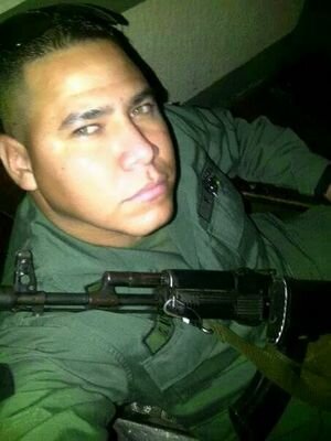 OFFCIAL TWITTER sayd alexander, APODADO » ELNI~O« mi correo saydrafa-23@outlook.com profecion FANB-GNB ! 04125467340. 25 anos, rumbero, magallanes