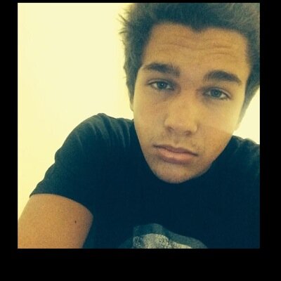 Im Austin's biggest fan!! He's always so humble and loving and caring towards his fans!! Support my fan page, and I'll support yours!! #mahomiesgostrong