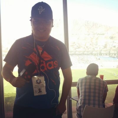 comentarista  deportivo , apasionado del futbol , fanatico del reggaeton   buena persona  y respetuoso de las mujeres