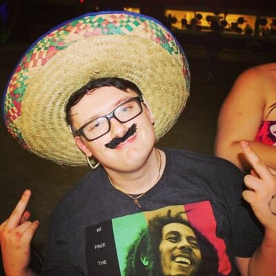 Im a 17 year old guy from swan river graduating this year then going to brandon  university for music studies! Follow me up i follow back