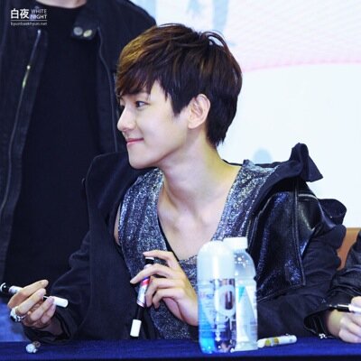 [18+] roleplayer of byun baekhyun ; #planetyadong ; 1992
