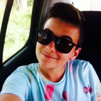 Dreamer , LA , love Iggy Azalea , Lana Del Ray and Ariana Grande , 13 ❤️❤️