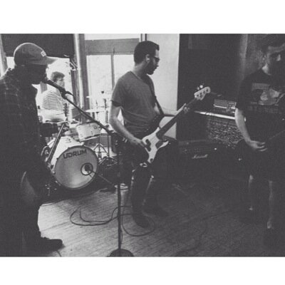 coldspellmusic's profile picture. emo boiz*~ @milpoolx @himynameiscole