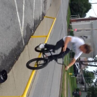 Profile Picture of Damon (@damonmcclain80) on Twitter