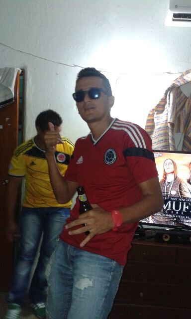 henfabrizio's profile picture. Soy una persona que vivo y disfruto mi vida como si fuera el ultimo Día...! Enamorado De Las Mujeres Hermosas!!! Hincha del Mejor Equipo, Atlético Nacional!!!!