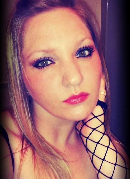 Recording Artist from Ohio, Mother.  Formerly known as Lil Era.