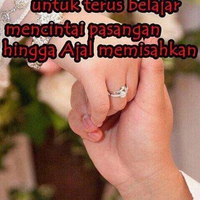 aku adalah hasil buah cinta dari ayah bundaku...^_^