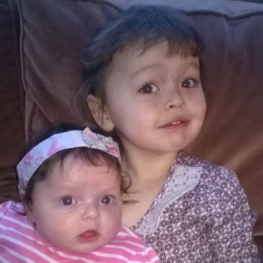 Jenniiifer89's profile picture. 