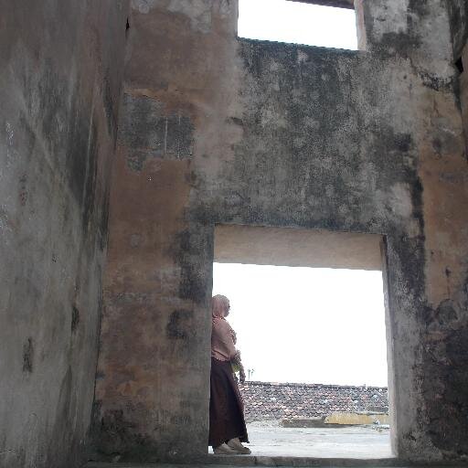 Febri_Hikari's profile picture. Just believe in Allah | Trying to do the best | Always love My Family | 110295 | Chemistry '12 Islamic University of Indonesia |