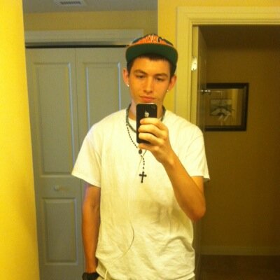 NHS grad, Soorts(Football), Sneakerhead 23