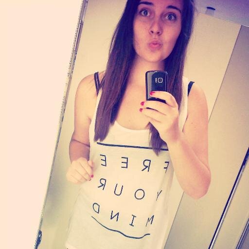 Hello! My name is Eva. I'm 14 years old. And yes I am directioner:$
Please follow me and I will follow you back!
Lots of love, Eva:*