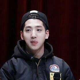 _baro92's profile picture. thx buat kenanganny haha. gw mau lupain semua. thx 11juni13