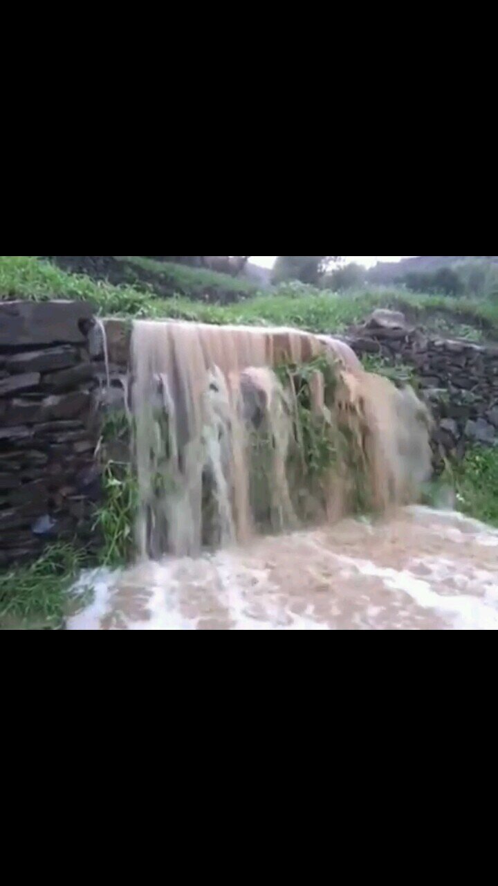 ان الحياة دقائق وثواني