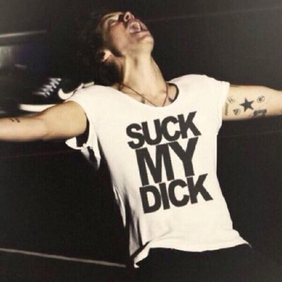 follow @liankekhoo i follow back there // free dm to liam :)