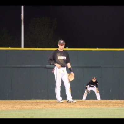 rileyking_5's profile picture. @kingriley5