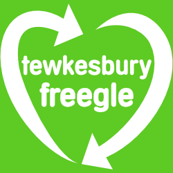 A local online community reuse group. 
Why tip it our skip with when you can give it away with Freegle?