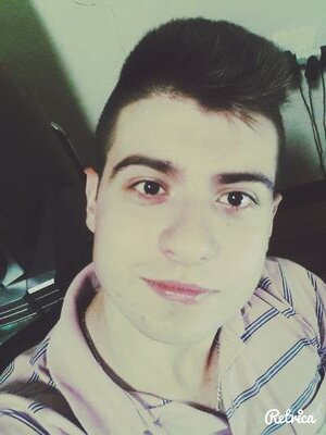 Henrique Lacerda. Estudante , 19 anos ,Cursando faculdade PP, programador em delphi , Java, C e PHP.