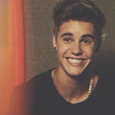 «biebs and selenur saved my life»
