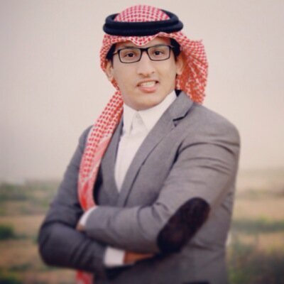 كُن صديقاً للجميع ألق التحية و أبتسم ولا تدع في قلبك حقداً على أحد وتذكر: الأخلاق هي الروح التي لا تموت بعد الرحيل ..♡